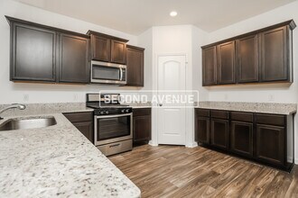 3035 Jackson Smt in Converse, TX - Building Photo - Building Photo
