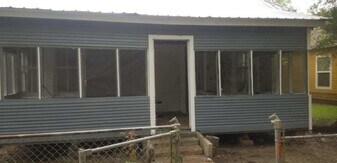 365 S 12th St in Silsbee, TX - Building Photo