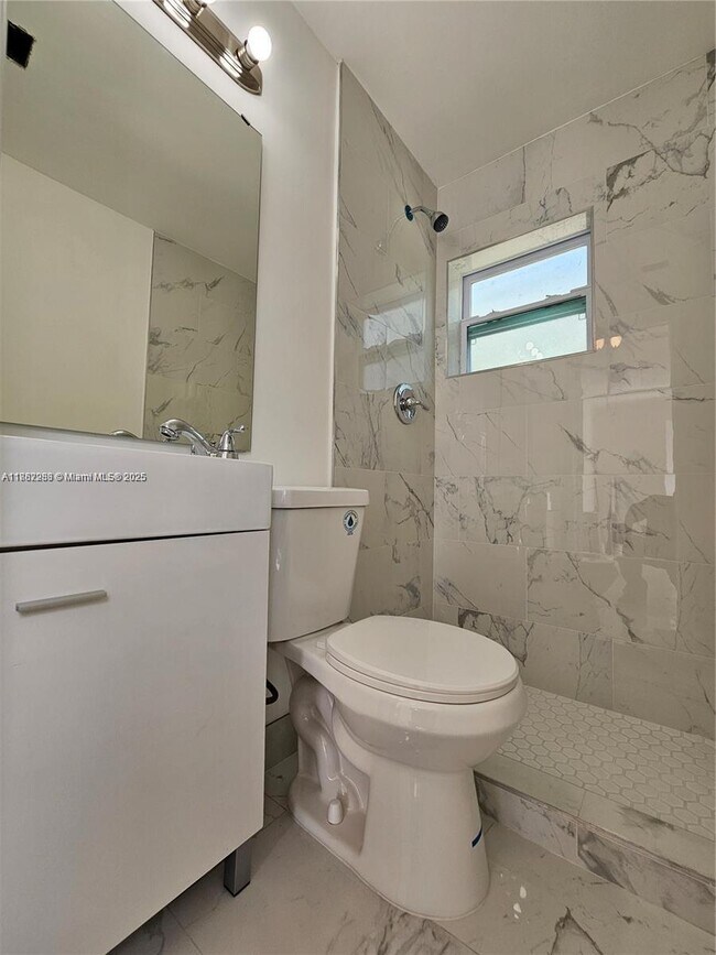 11714 NW 3rd Ave in Miami, FL - Building Photo - Building Photo