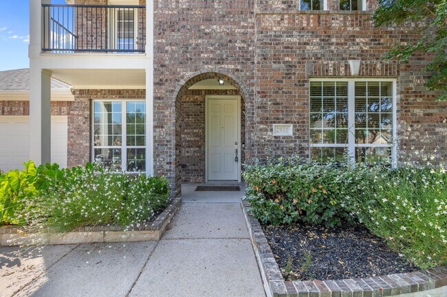 2931 N Camino Lagos in Grand Prairie, TX - Building Photo - Building Photo