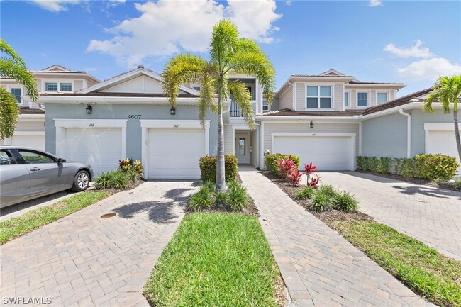 4607 Arboretum Cir in Naples, FL - Foto de edificio - Building Photo