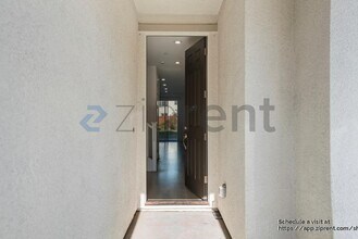 861 Pipit St in Lathrop, CA - Building Photo - Building Photo