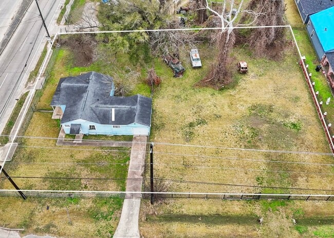 property at 7502 Ley Rd