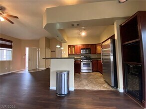 10224 Penrith Ave in Las Vegas, NV - Building Photo - Building Photo