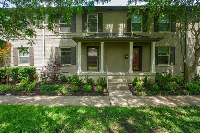 property at 6438 Bordeaux Ave