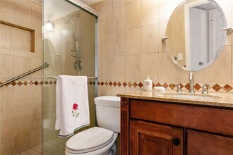 3131 S Ocean Dr in Hallandale Beach, FL - Building Photo - Building Photo