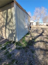 1332 Gentry Rd in Panaca, NV - Foto de edificio - Building Photo