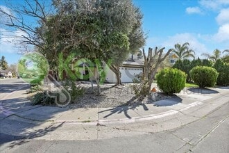 3462 Bridgeford Dr in Sacramento, CA - Building Photo - Building Photo