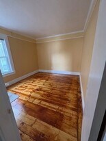 7 Dupont St, Unit 1L in Worcester, MA - Building Photo