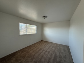 1515 Harmon St, Unit 6 in Berkeley, CA - Foto de edificio - Building Photo