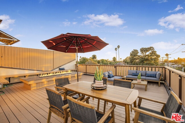 661 Broadway St in Los Angeles, CA - Building Photo - Building Photo