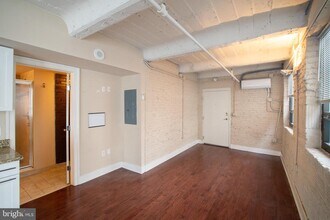 1501 Locust St in Philadelphia, PA - Building Photo - Building Photo