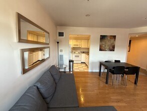 534-538-538 Commonwealth Ave in Boston, MA - Building Photo - Building Photo