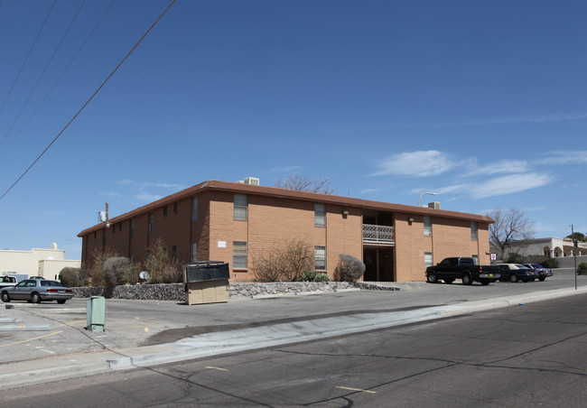 2807 E Idaho Ave in Las Cruces, NM - Building Photo - Building Photo