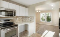 7261 Avrum Dr in Denver, CO - Building Photo - Building Photo