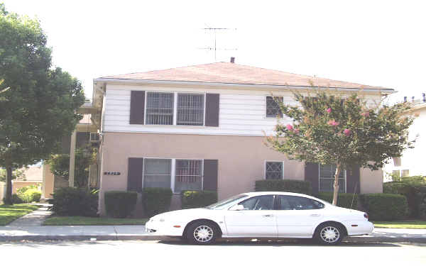 1914 W Verdugo Ave in Burbank, CA - Building Photo - Building Photo