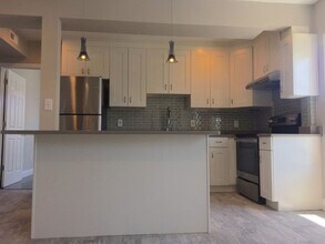 77 Linden St in Boston, MA - Building Photo - Building Photo