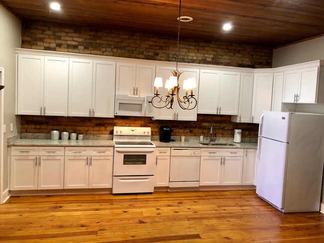 105 B W Main St, Unit 105 B West Main