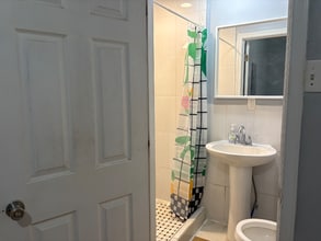 55 N 63rd St in Philadelphia, PA - Building Photo - Building Photo