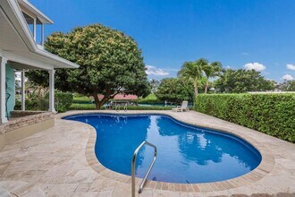 412 64th St Ct NW in Bradenton, FL - Building Photo - Building Photo