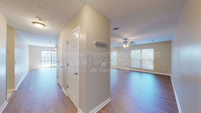 3336 Cypresswood Dr S in Jacksonville, FL - Building Photo - Building Photo