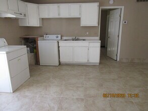 2929 Elm Ave, Unit 1 in Las Vegas, NV - Building Photo - Building Photo