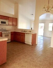 4509 Goal Point St in Bakersfield, CA - Building Photo - Building Photo
