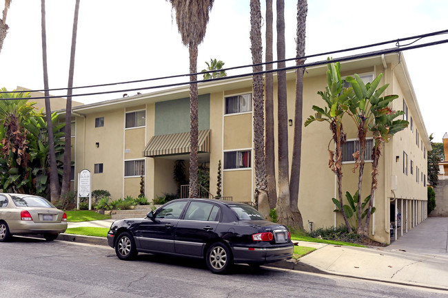 Mai-Tai Apartments in Torrance, CA - Building Photo - Building Photo