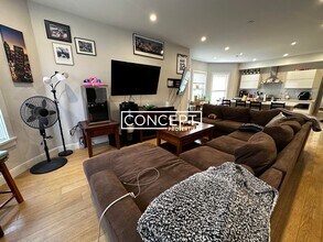 14 Willis St, Unit 1 in Boston, MA - Building Photo - Building Photo