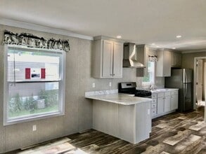 121 Fernald Dr in Harrison, OH - Building Photo - Building Photo