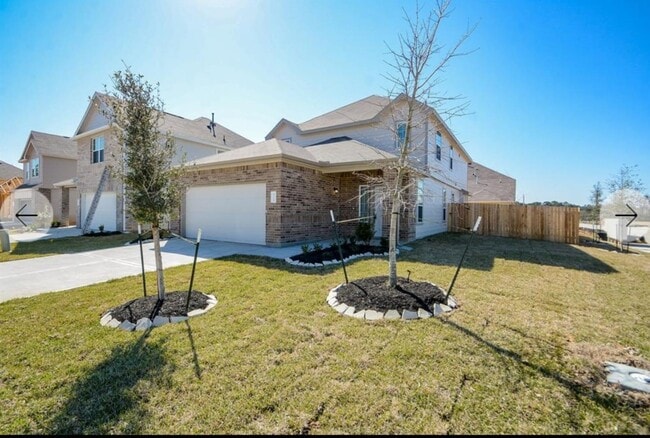 4335 Rosemary Ln