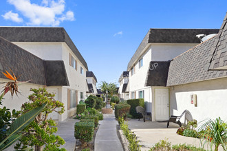 French Quarter Apartments in Anaheim, CA - Building Photo - Other