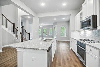 4338 Victoria Pine Dr in Spring, TX - Building Photo - Building Photo
