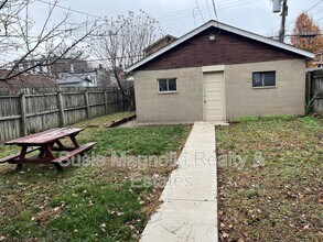 736 Dover Pl in St. Louis, MO - Building Photo - Building Photo