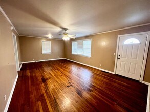 107 Woodland Cir in Troy, AL - Building Photo - Building Photo