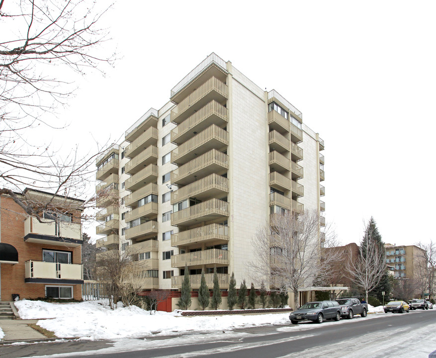 Park Cheeseman in Denver, CO - Foto de edificio