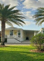 211 NE Coastal Dr in Ocean Breeze, FL - Building Photo