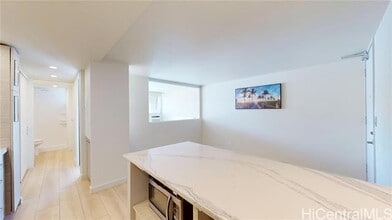 1129 Rycroft St in Honolulu, HI - Building Photo - Building Photo