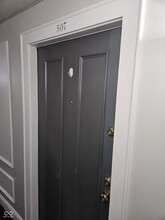 230 E 9th St in Indianapolis, IN - Building Photo - Building Photo