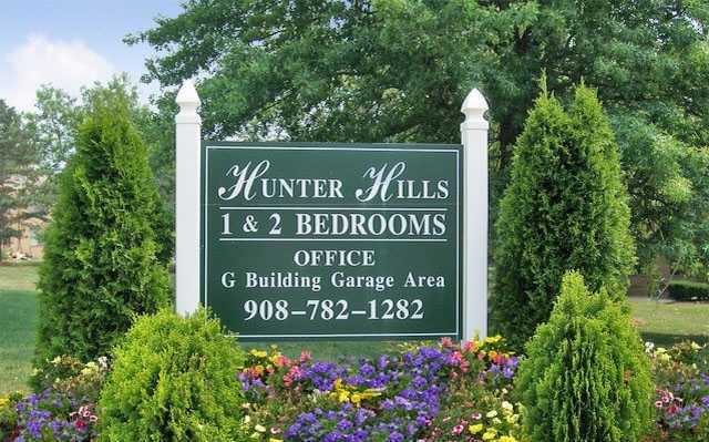 Hunter Hills Apartments in Flemington, NJ - Foto de edificio - Building Photo
