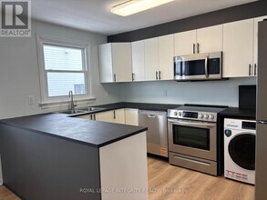 2411 Pagé Rd in Ottawa, ON - Building Photo - Building Photo