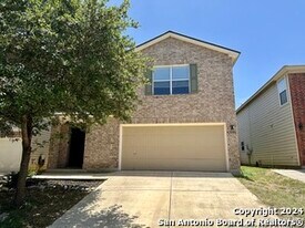 7750 Copper Cave in San Antonio, TX - Building Photo