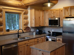 76 Snowshoe Pl in Fairplay, CO - Building Photo - Building Photo