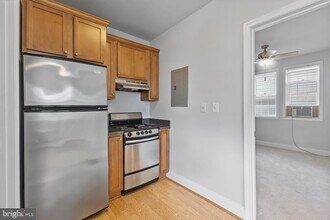 321 Magothy Rd in Severna Park, MD - Building Photo - Building Photo