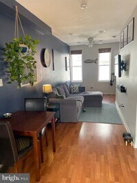 434 Miller St photo'