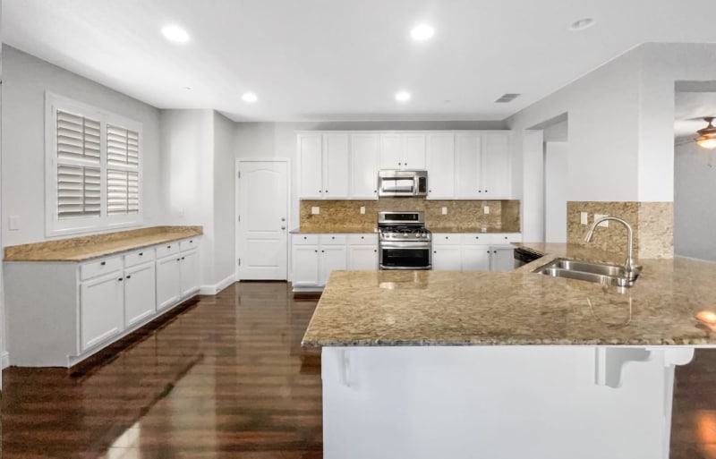 8268 Red Rock Dr in Sacramento, CA - Building Photo