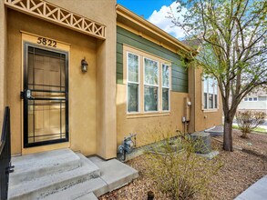 5822 S Van Gordon Ln in Littleton, CO - Building Photo - Building Photo