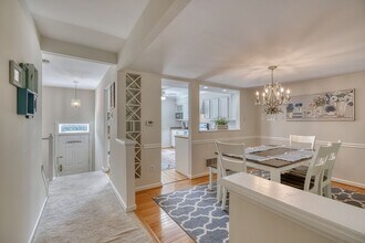 18 Collis Ct in Timonium, MD - Building Photo - Building Photo