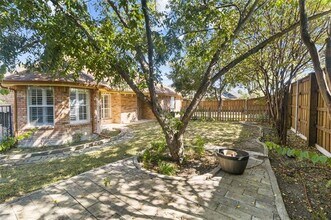 619 Tulane Dr in Waxahachie, TX - Building Photo - Building Photo