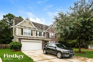 206 Sabal Palmetto Ct in Moncks Corner, SC - Building Photo